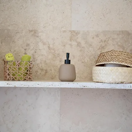 Castrignano Apartment *