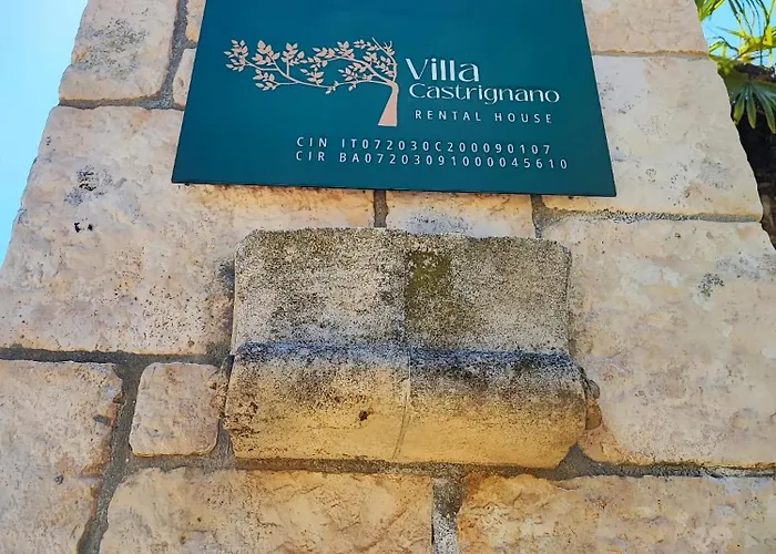 Castrignano Apartment *